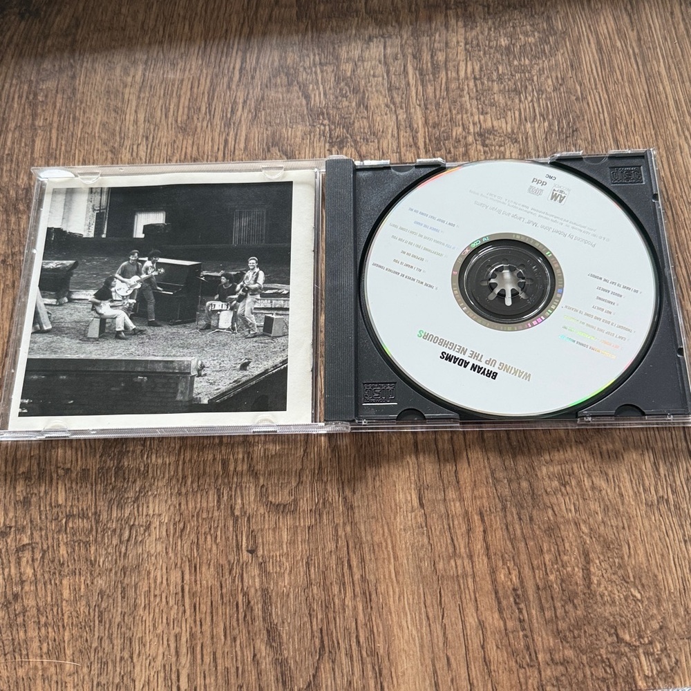 Bryan Adams | Waking up the Neighbors | Vintage CD - Picture 2 of 3
